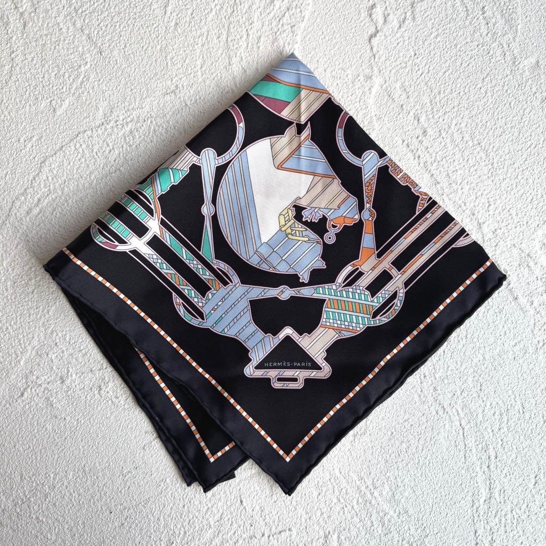 HERMES エルメス カレ45 ガヴロッシュ タッタソール ジグザグ ブラック