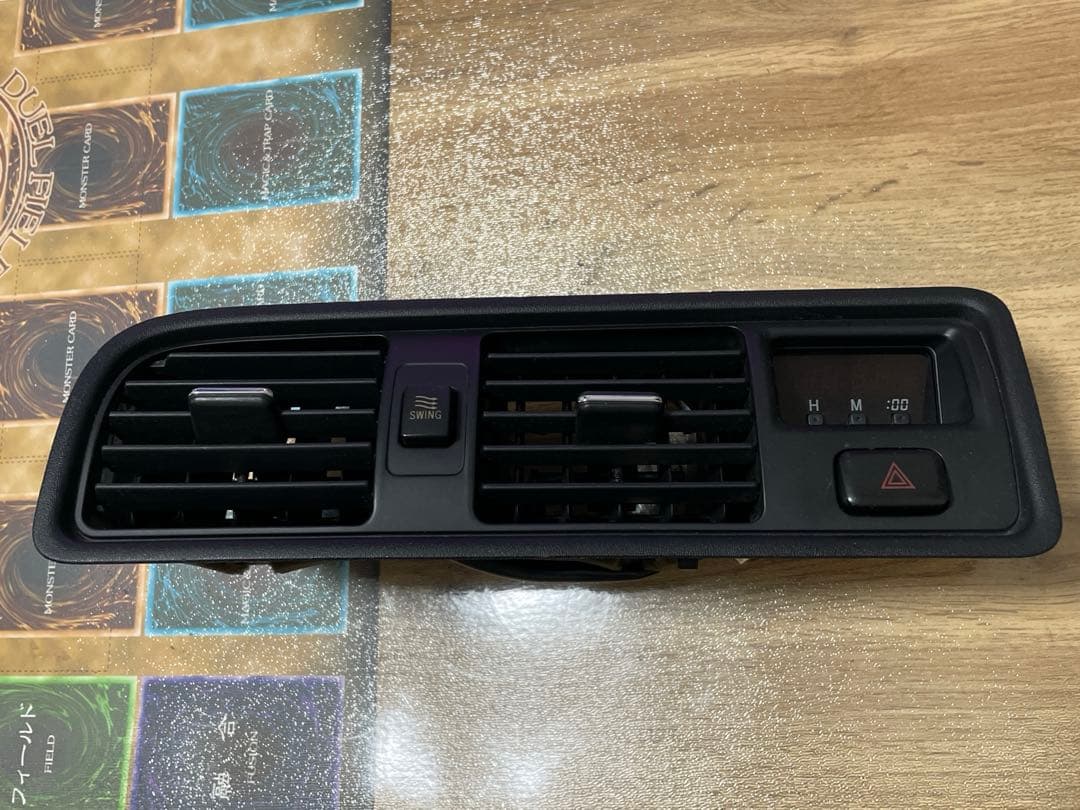 チェイサー　エアコンふき出し口