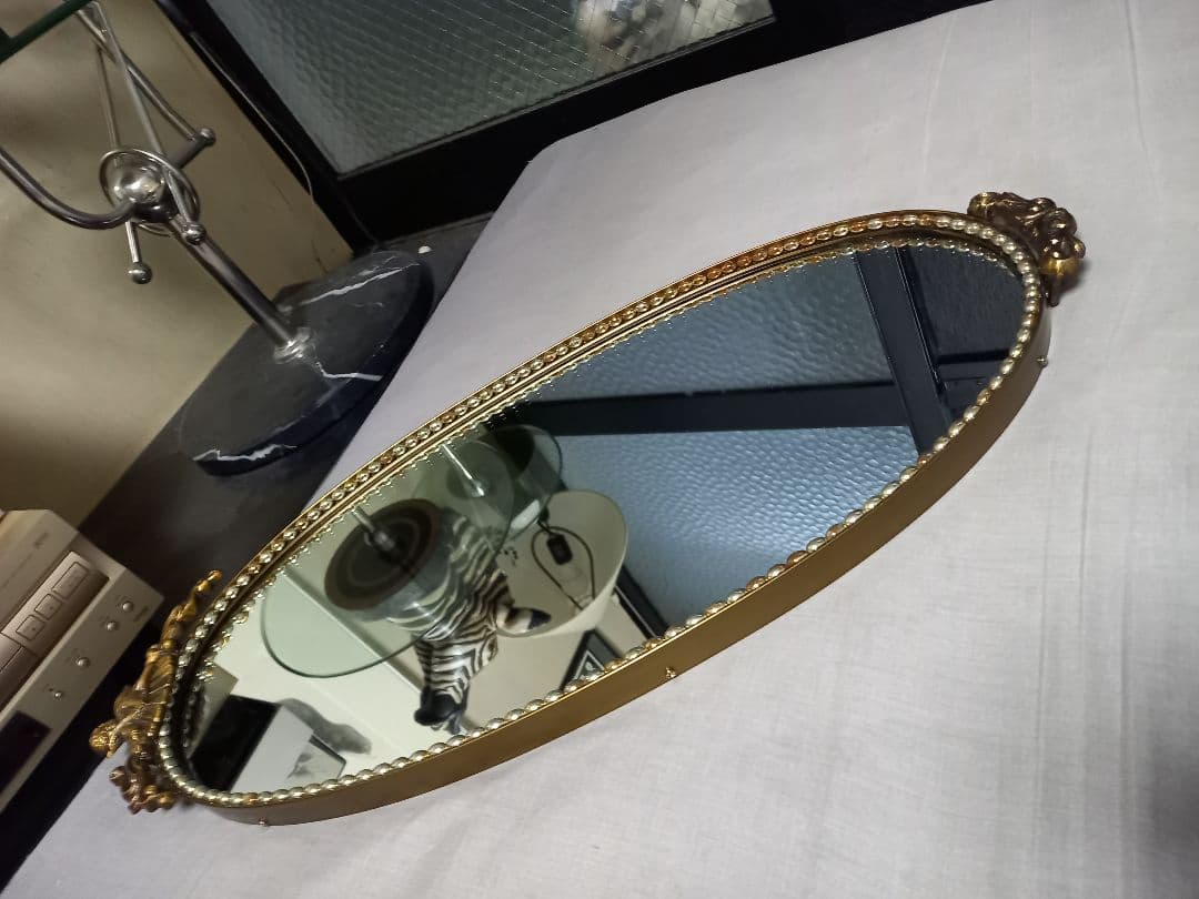 ヴィンテージ　オーバル形　真鍮製　エンジェル　トップ　パール　ビーズ　　ミラー