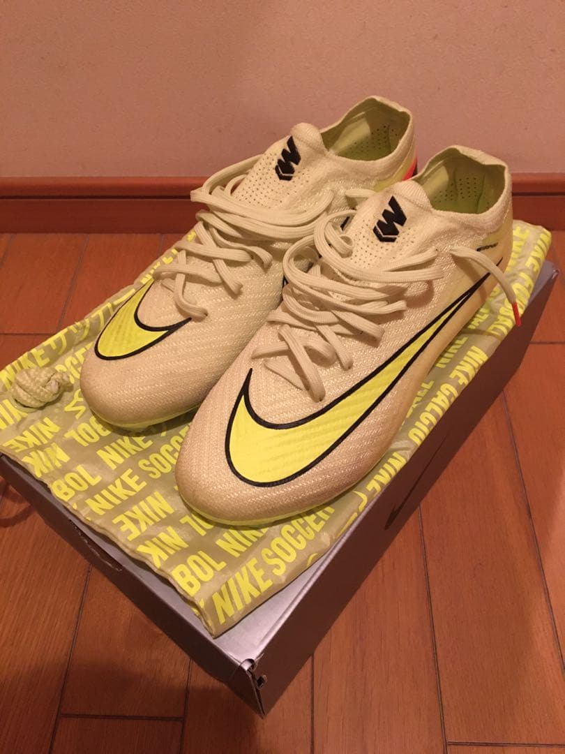 ナイキマーキュリアルヴェイパー16エリートFG