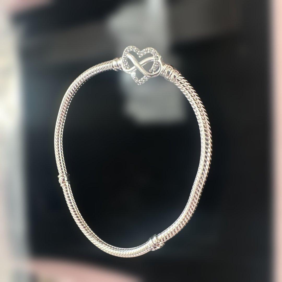 アクセサリー n