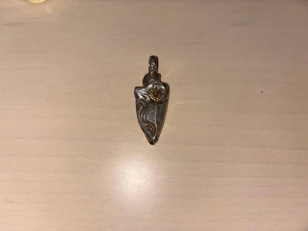 アリゾナフリーダム　矢尻トップ　K18