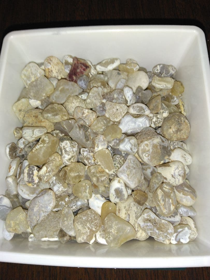 北海道産　瑪瑙　玉随　まとめ売り 6キロ大量　瑪瑙標本　鉱物標本　宝石