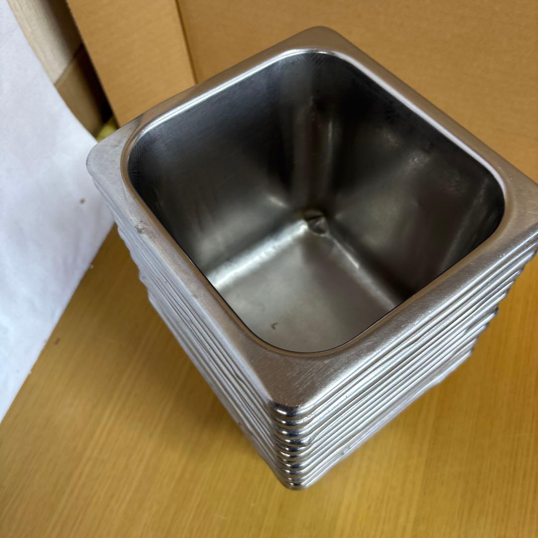 ステンレスホテルパン　１３個