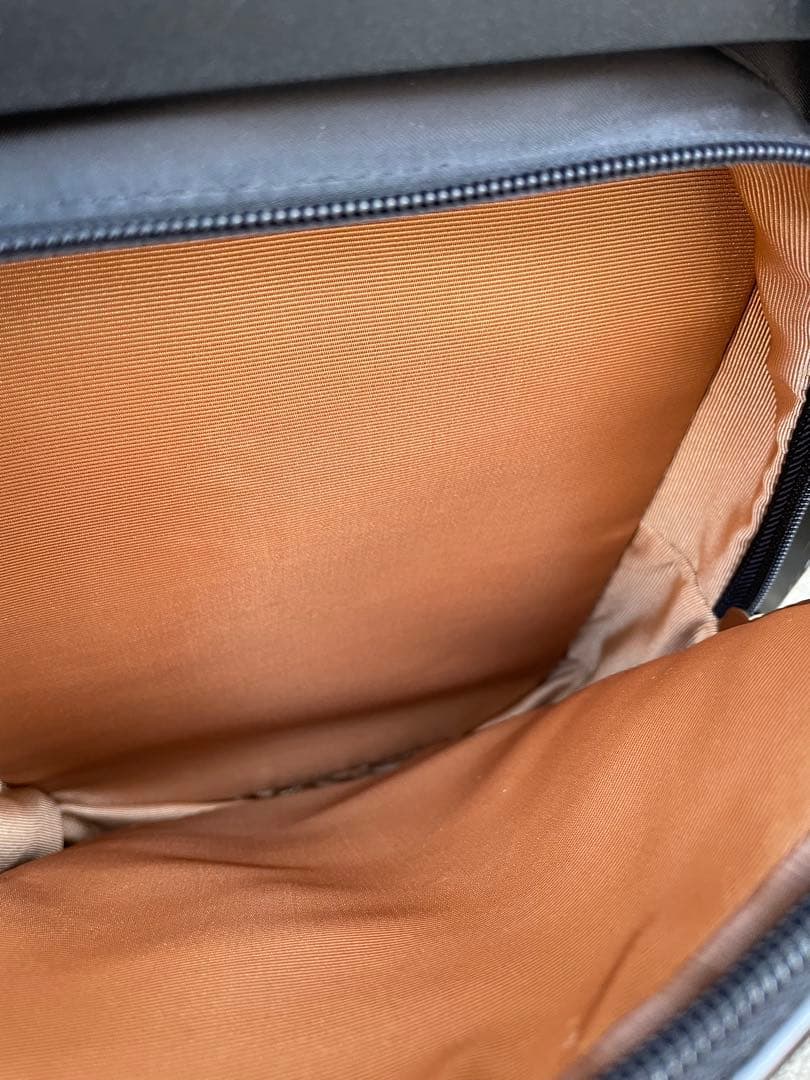 スワニー久家道子さん花柄刺繍 キャリーケース