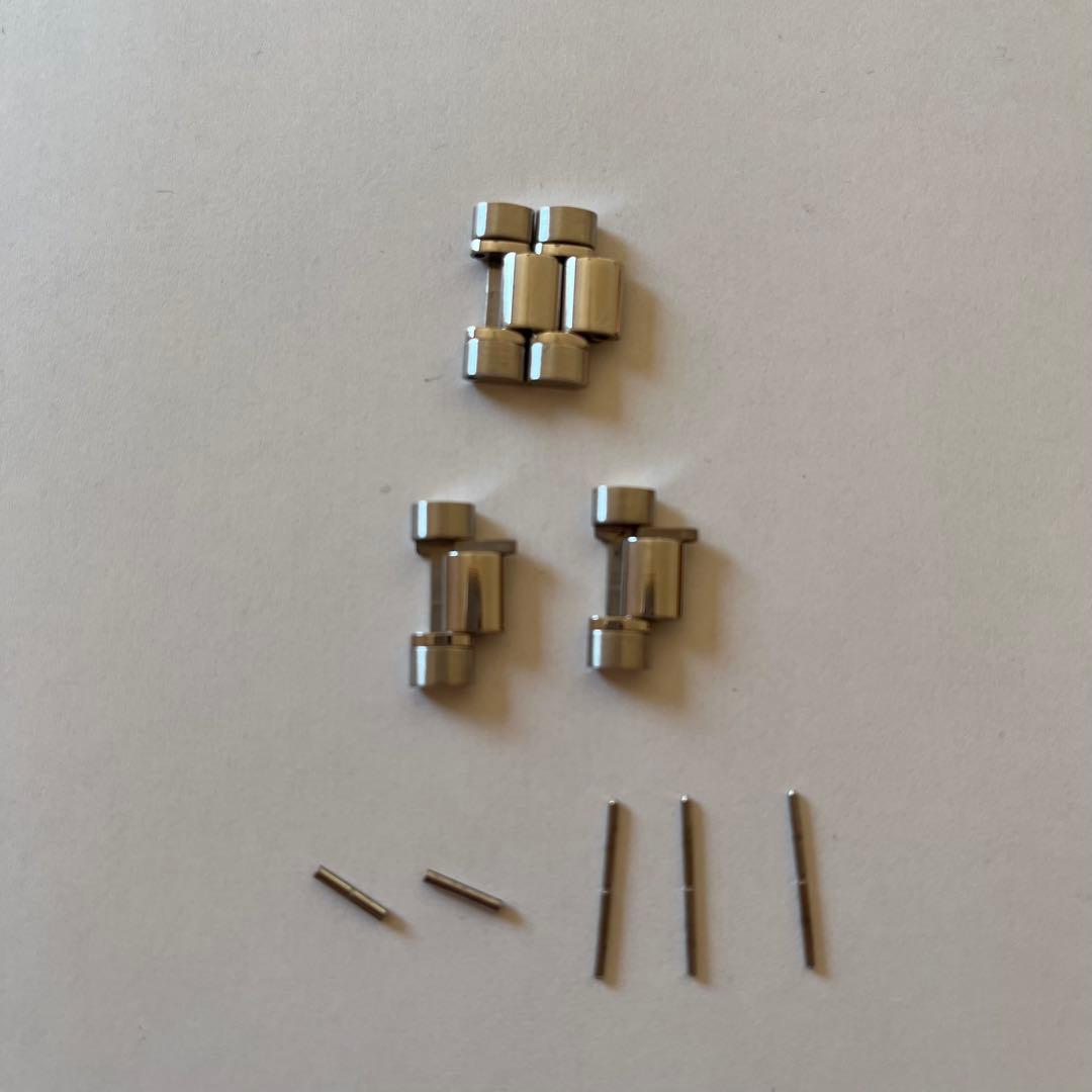 オメガ　スピードマスター 1469 パーツ　コマ　ベルト　幅約16mm