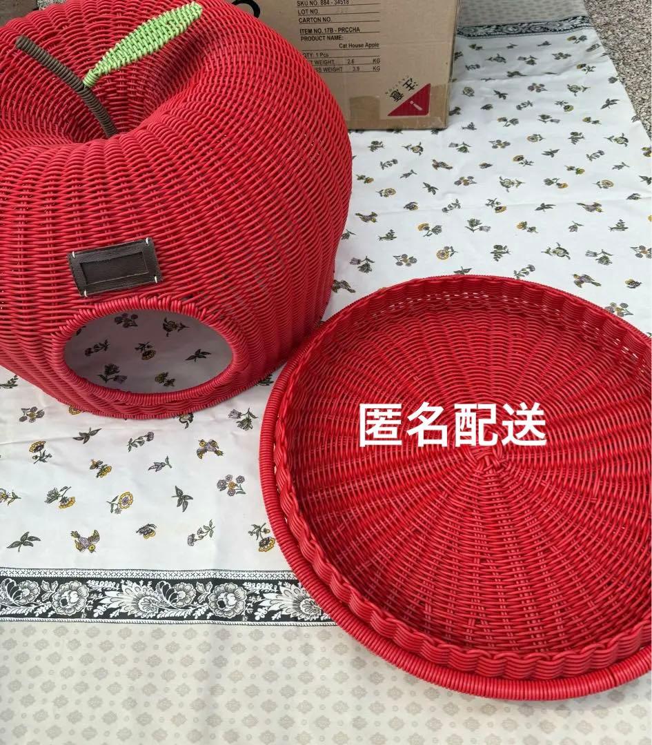 お正月　お値下げ！リンゴ型　ペットハウス 赤