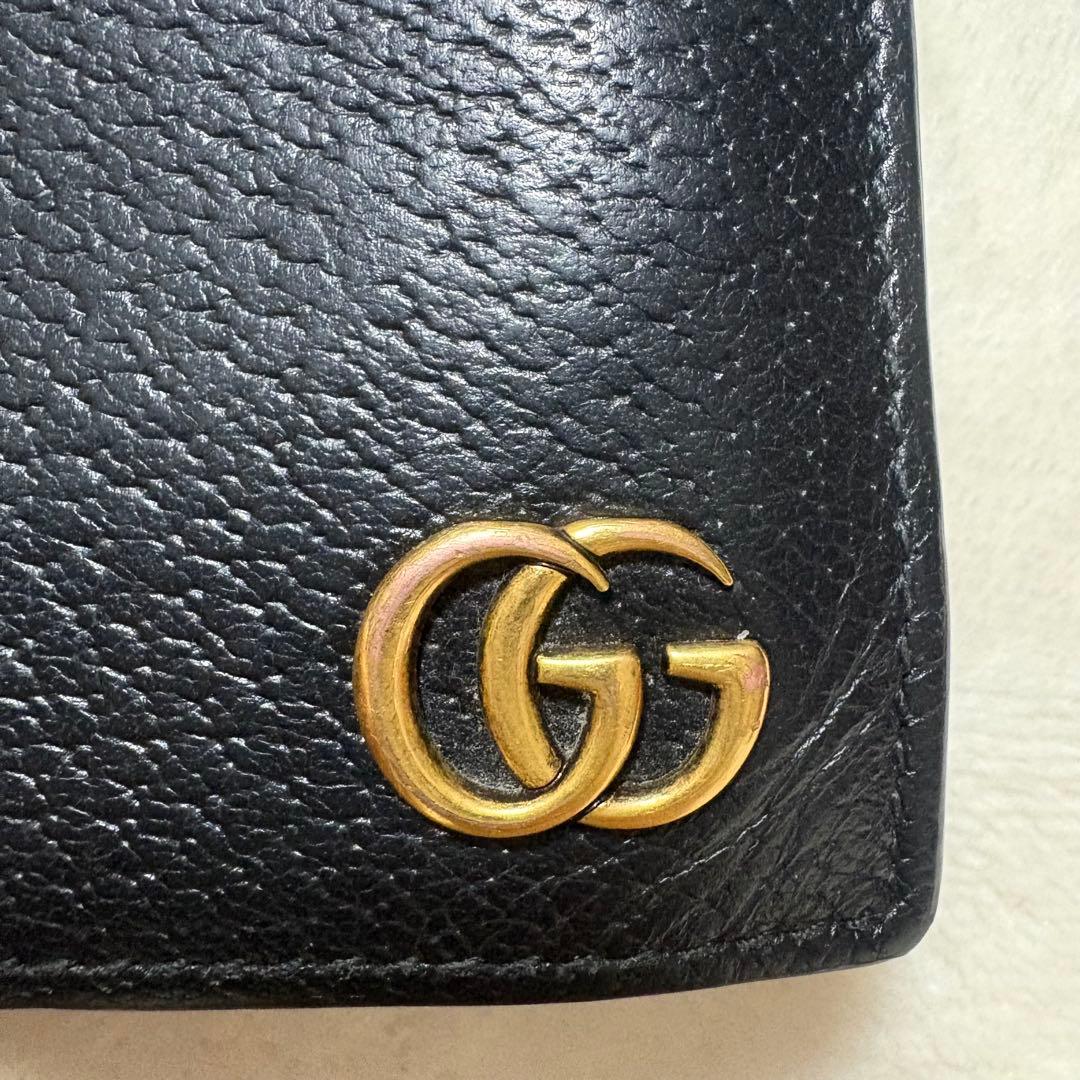 早い者勝ち！美品！GUCCI 二つ折り財布 GGマーモント グッチ レザー 黒