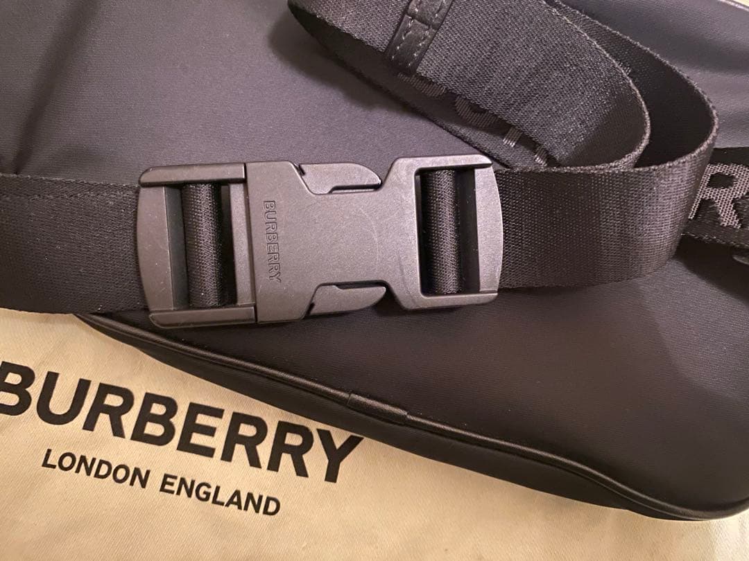 BURBERRY（バーバリー） ボディバッグ・ウエストポーチ ブラック
