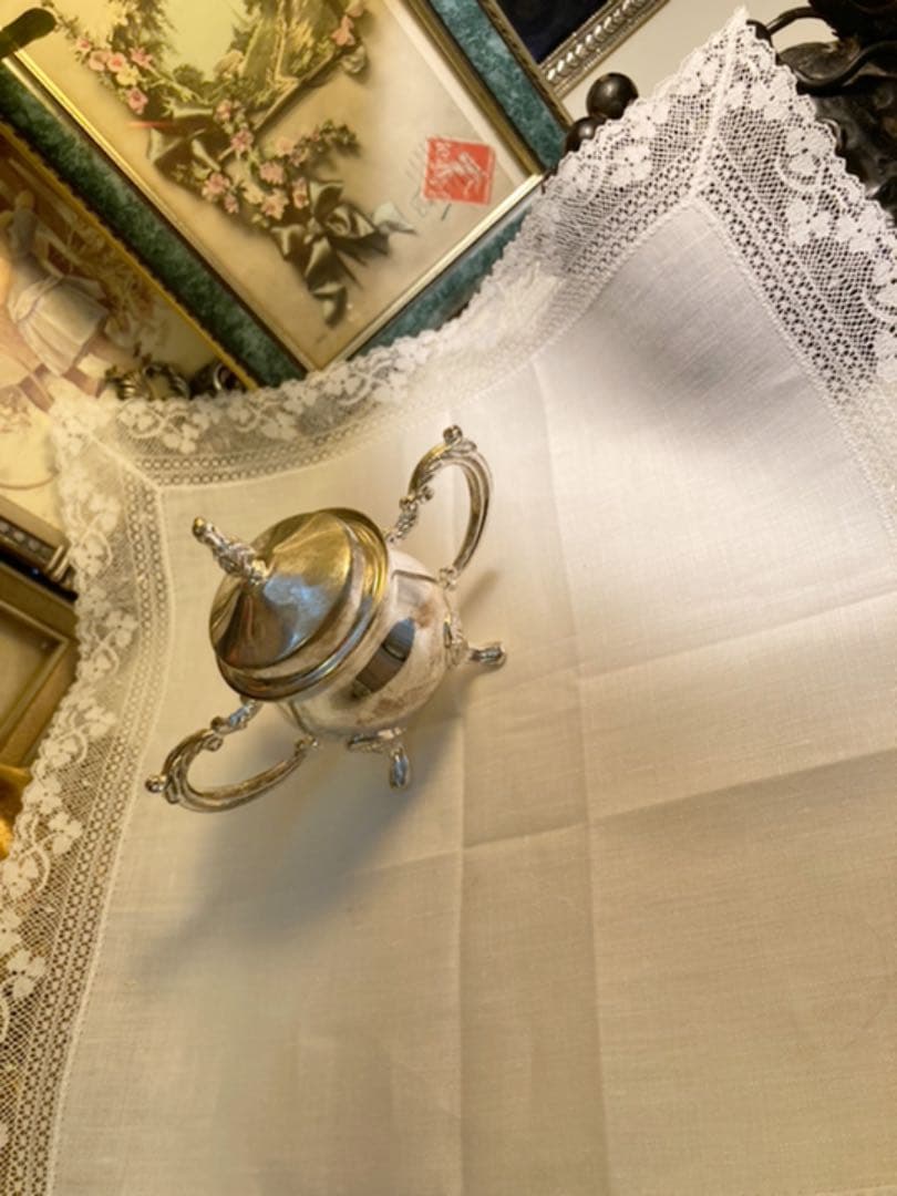 1997年アイリッシュリネンポケットチーフ繊細な手作業レースドイリーヴィンテージ