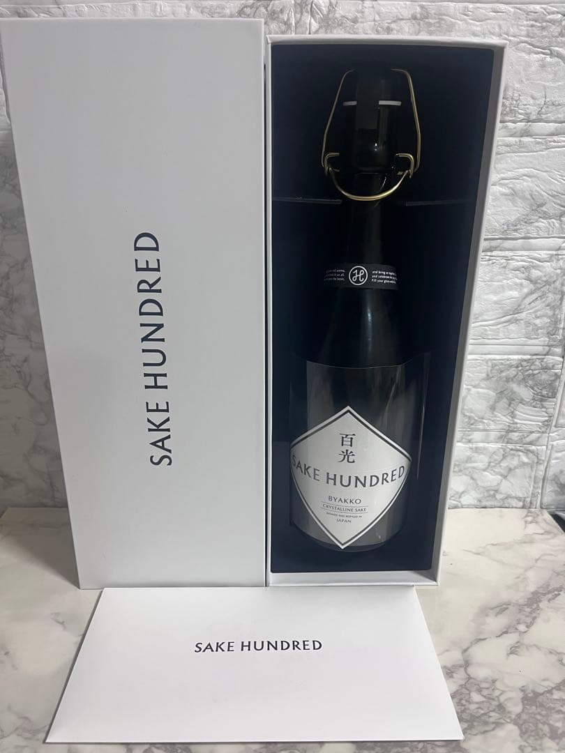 SAKE HUNDRED BYAKKO 百光 純米大吟醸 720ml