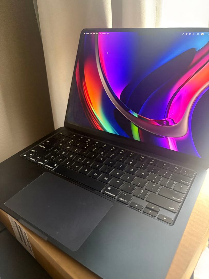 M2 MacBook Air 16GB/256GB ミッドナイト