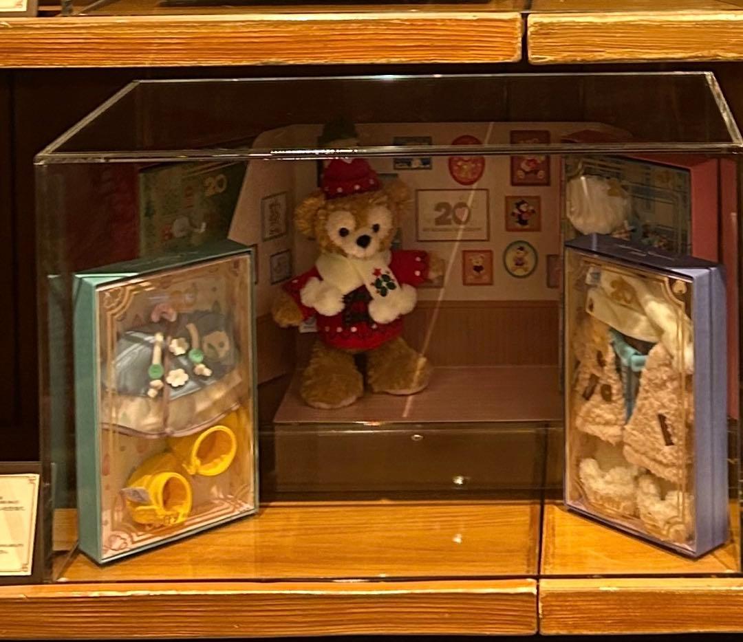 東京ディズニーシー　ダッフィー　アニバーサリー・セレクションBOX　新品未開封品