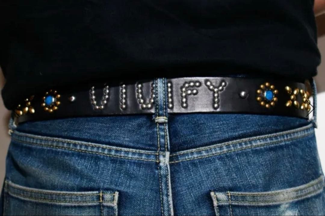 定価4万超 VIVIFY West Coast Cross Studs Belt