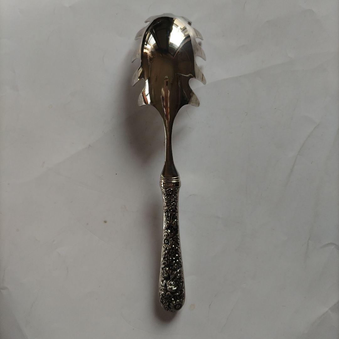 花柄装飾のパスタトング　GODINGER