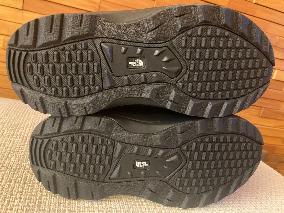 ノースフェイス ヌプシ スノーブーツ　キッズ　　22cm 新品