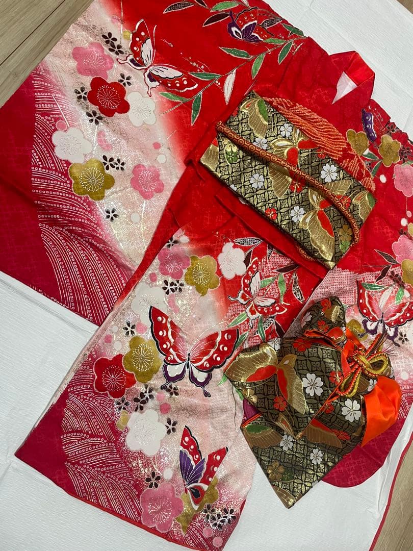 七五三用 赤い蝶と花模様 着物セット