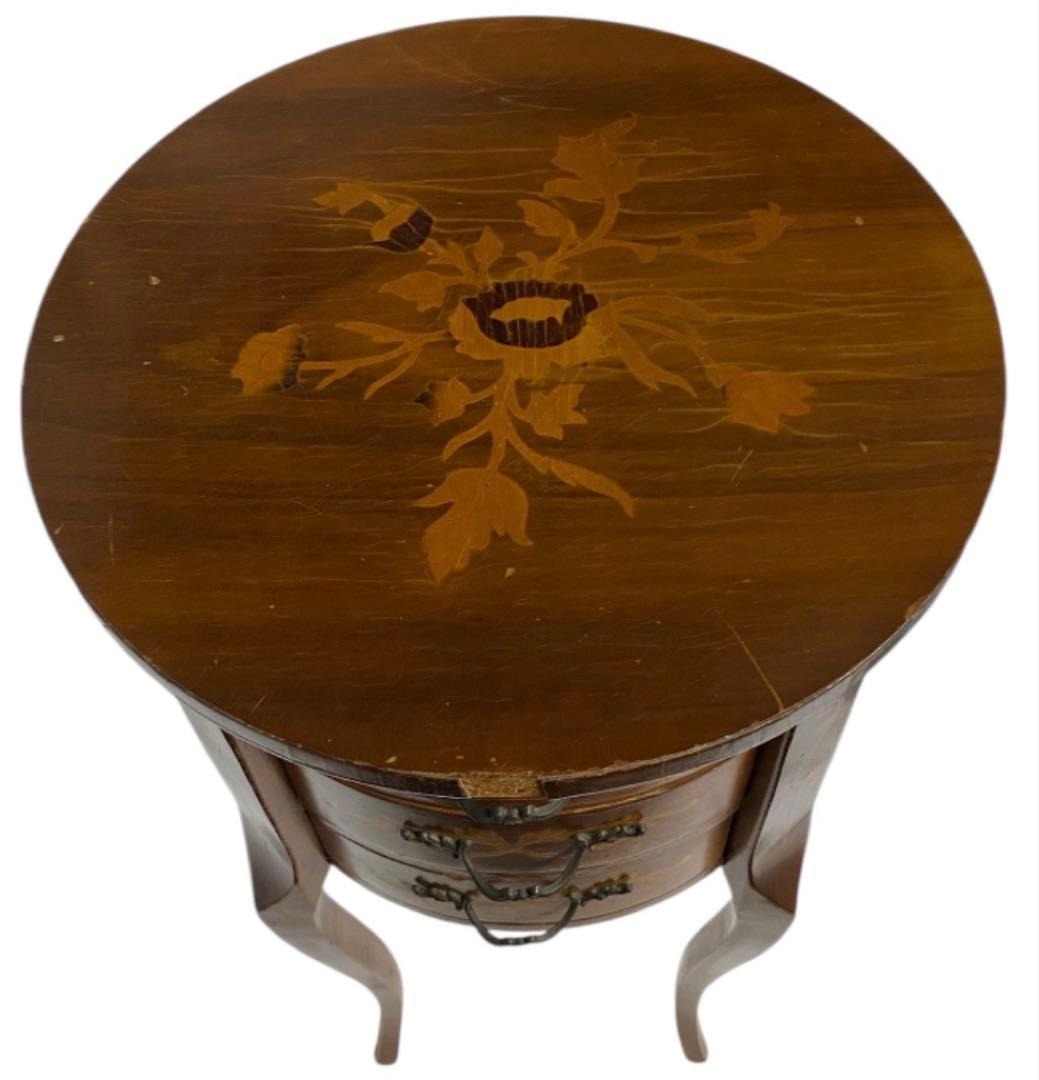 イタリア製　クラッシックスタイル　象嵌　猫脚　サイドテーブル　26セ319