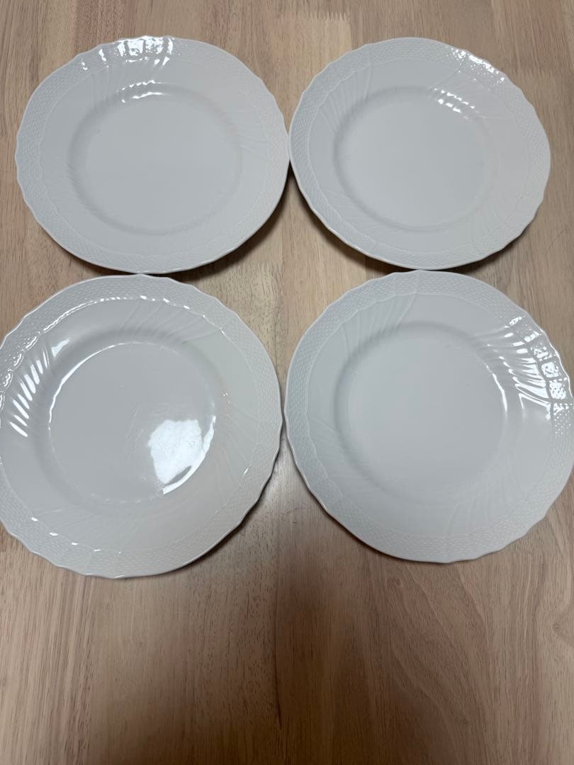 リチャードジノリ ベッキオ・ホワイト プレート22cm 4枚