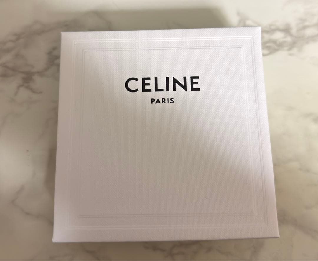 CELINE ボール ピアス 3連 ゴールド