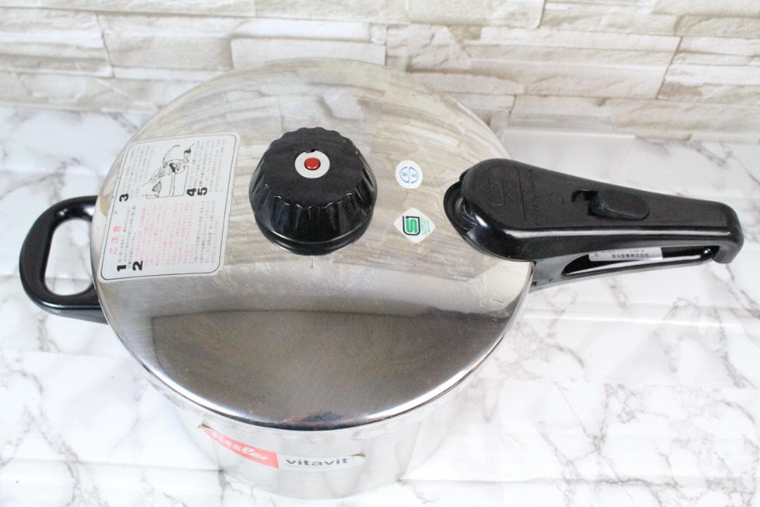 ♡Fissler vitavit 6L フィスラー 圧力鍋 蒸し器・箱付き