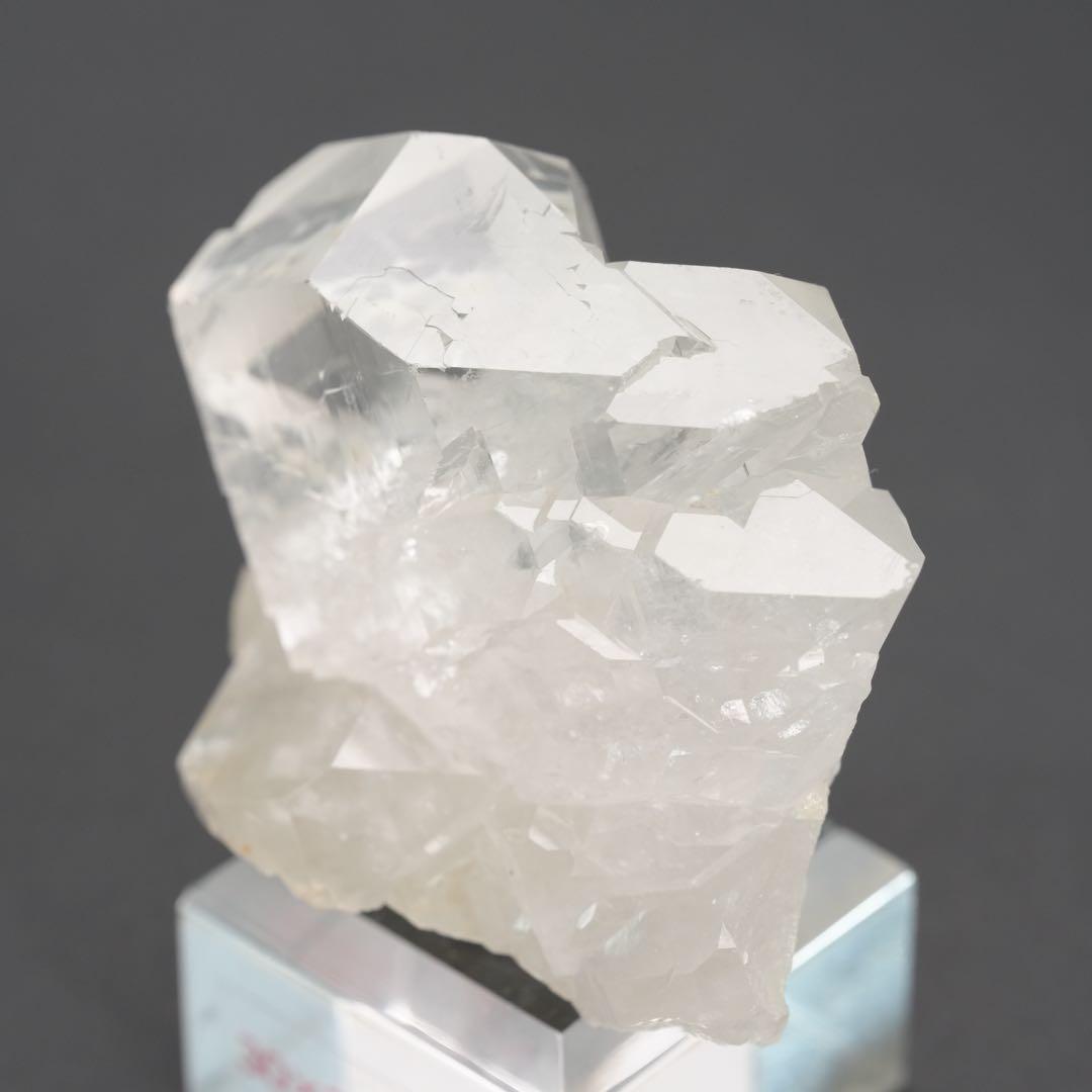 【透明度抜群】Gwindel グインデルクォーツ 51×43×35mm