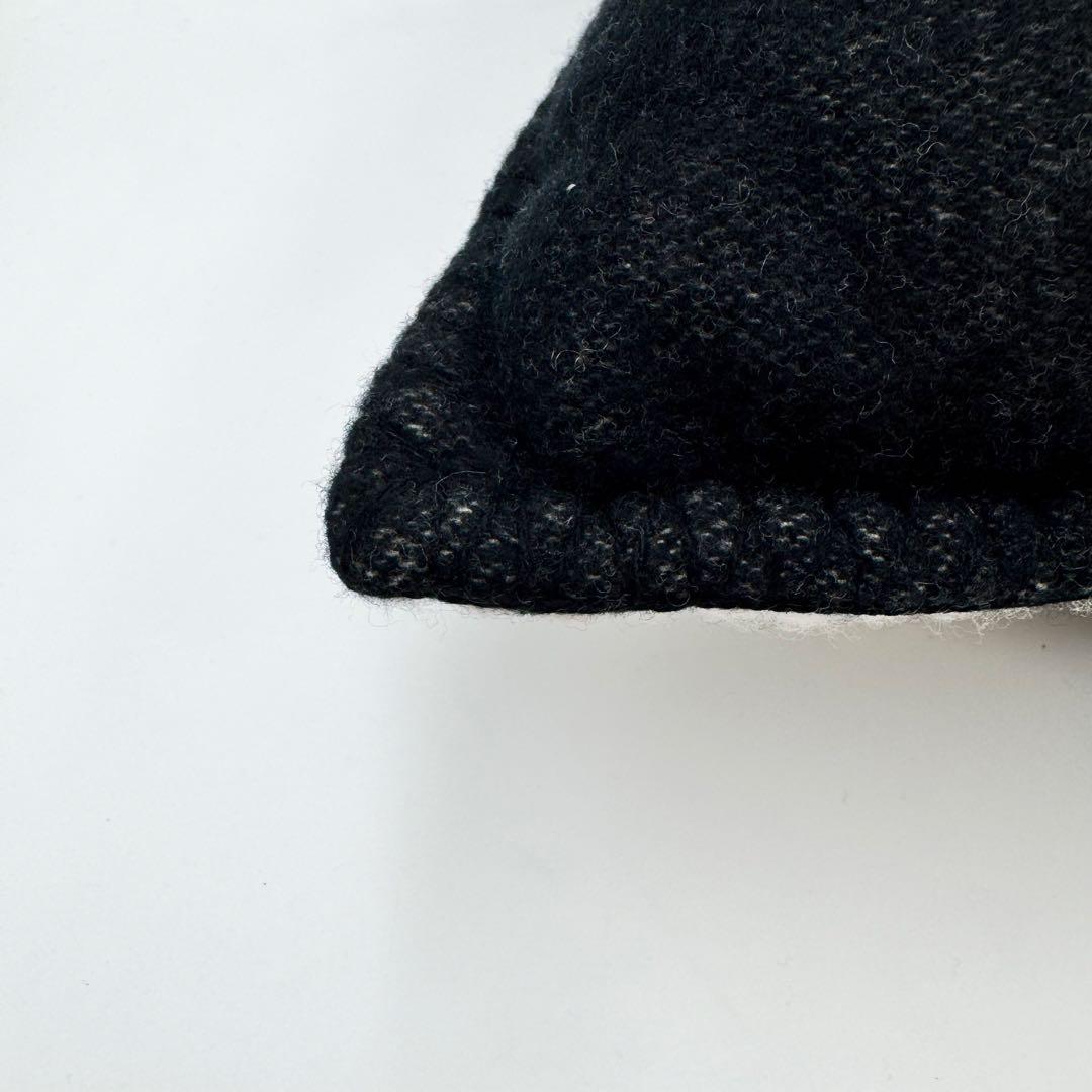 未使用品✨CHANEL カシミヤ　クッション　ココマーク　グレー　アイボリー