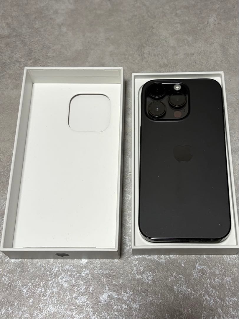 カナモリApple iPhone 14 Pro スペースブラック 本体