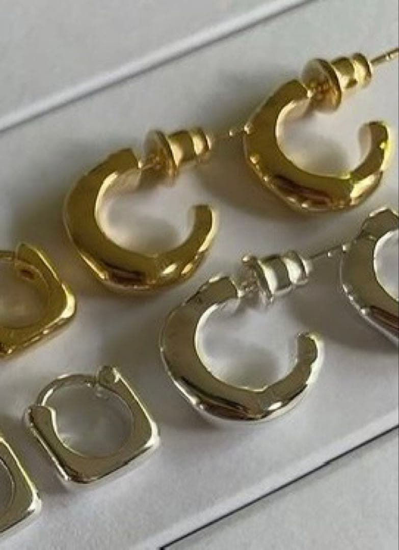 loro ピアス　シルバー925