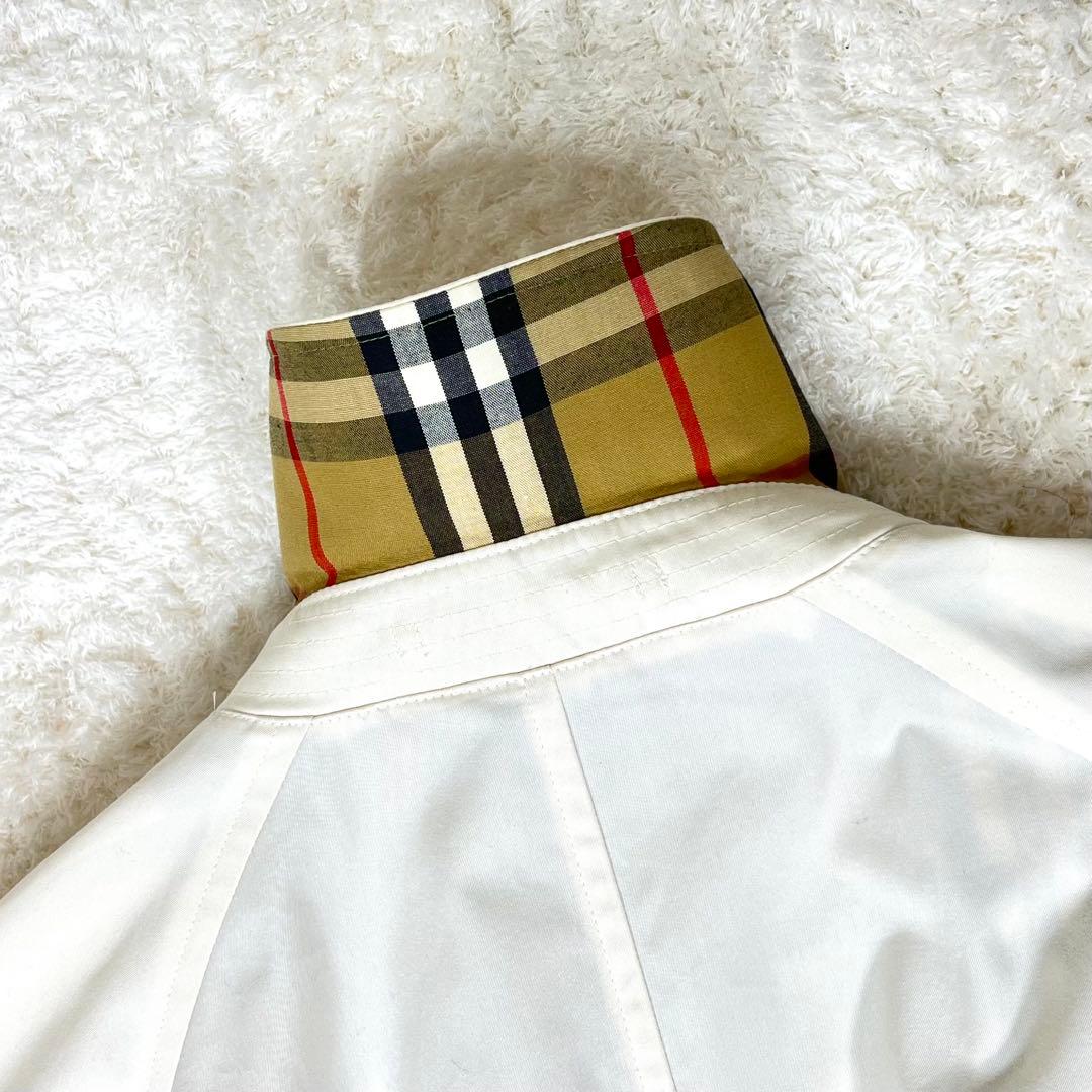 バーバリーズ ステンカラーコート スプリング ノバチェック 金ボタン 白