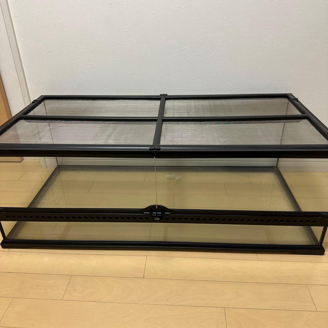 ガラス飼育ケージ