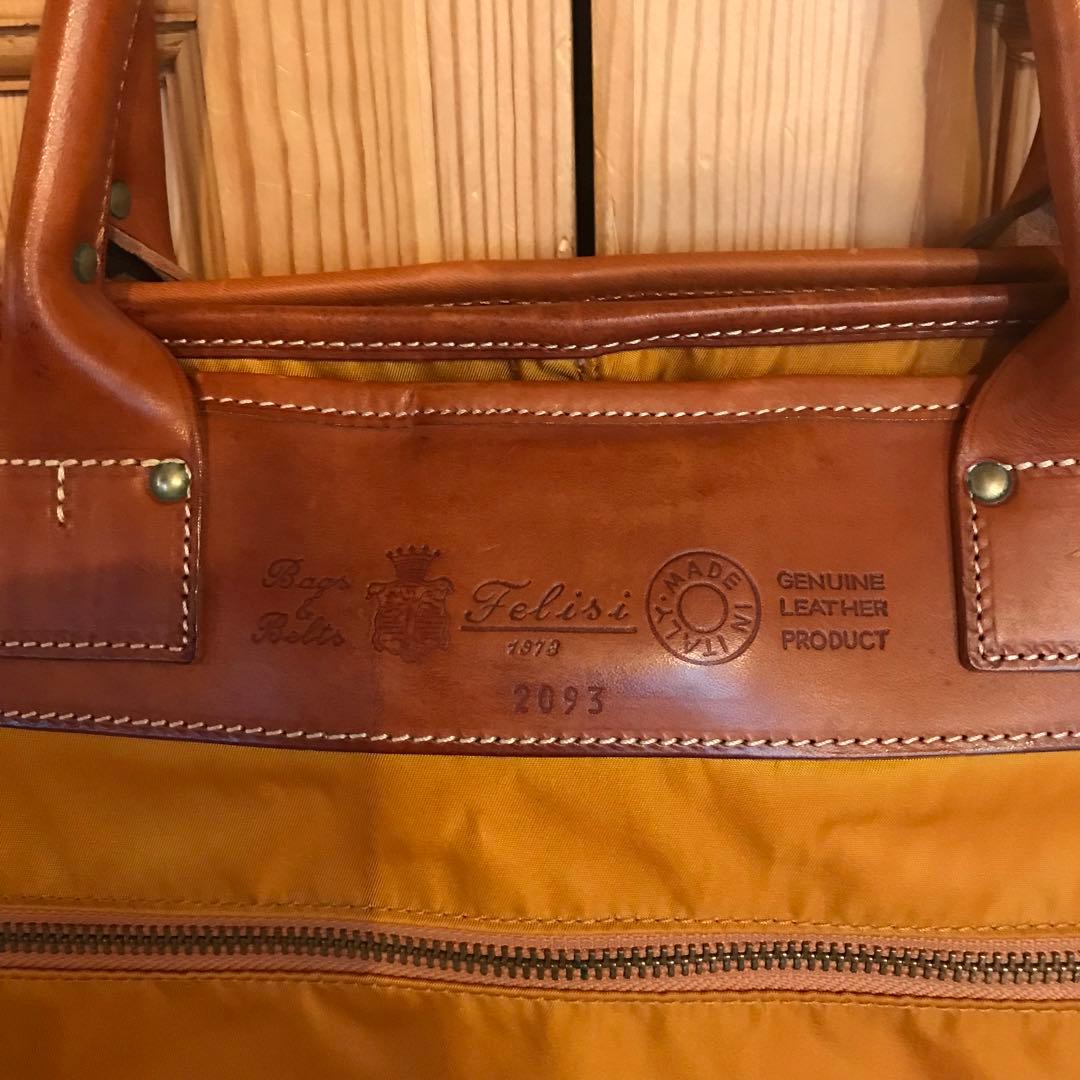 フェリージ　ガーメントバッグ