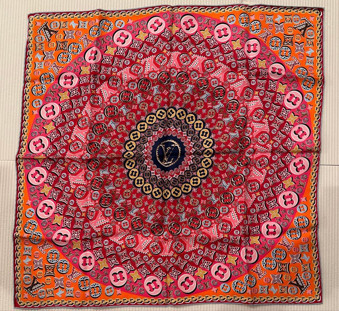 ルイヴィトン　スカーフ