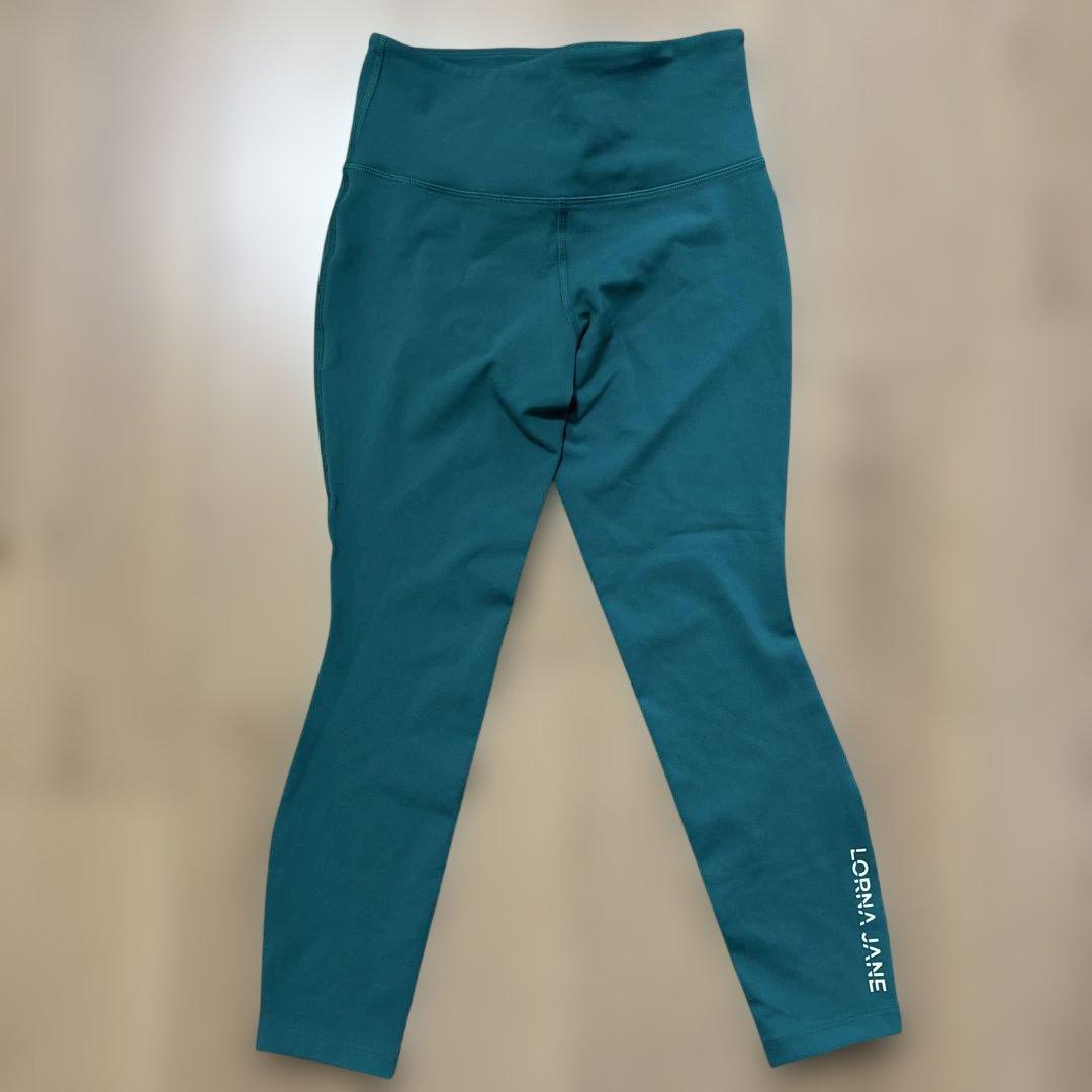 【新品・未着用】Lorna Jane ヨガパンツ　スパッツ　ローナジェーン