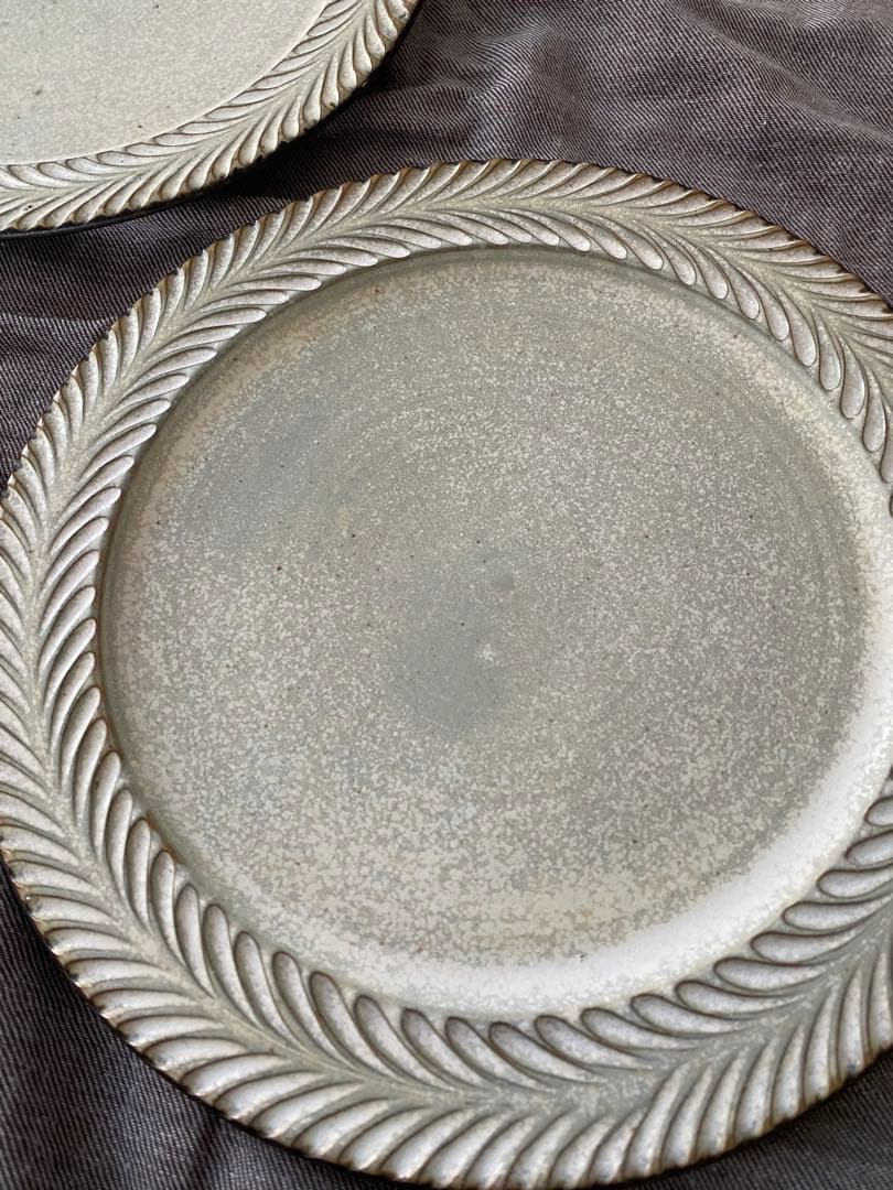 ⑤ はしもとさちえ リム しのぎ皿 8寸 3枚組 24cm