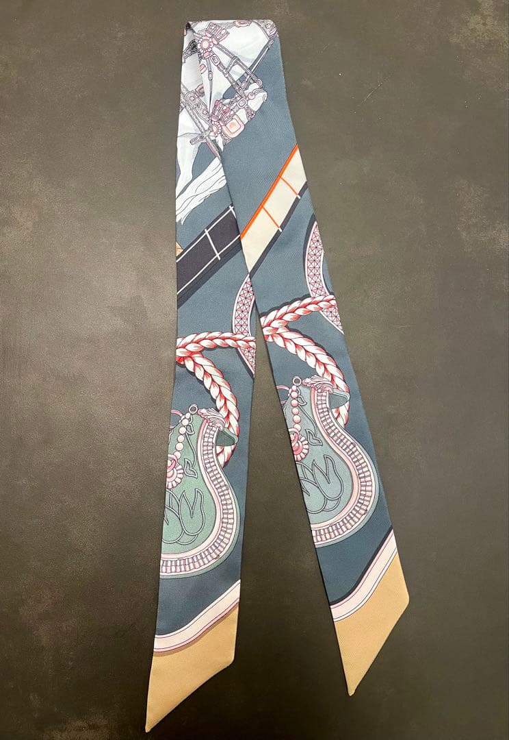 未使用級 エルメス ツイリー グランアパラ スカーフ グリーン