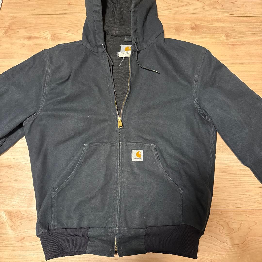 Carhartt 黒 アクティブジャケット