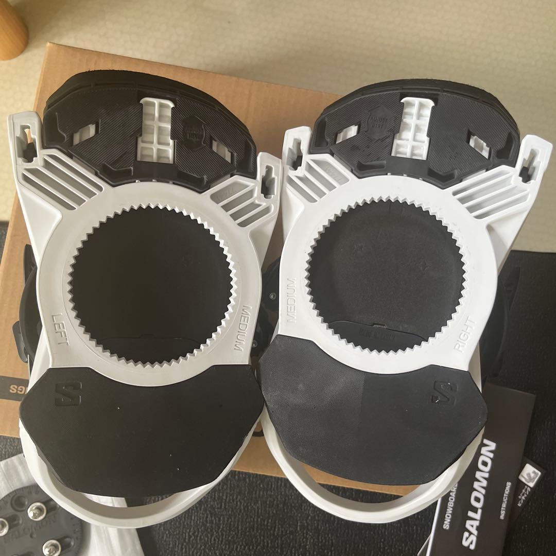 SALOMON RHYTHM ビンディング ホワイト　M