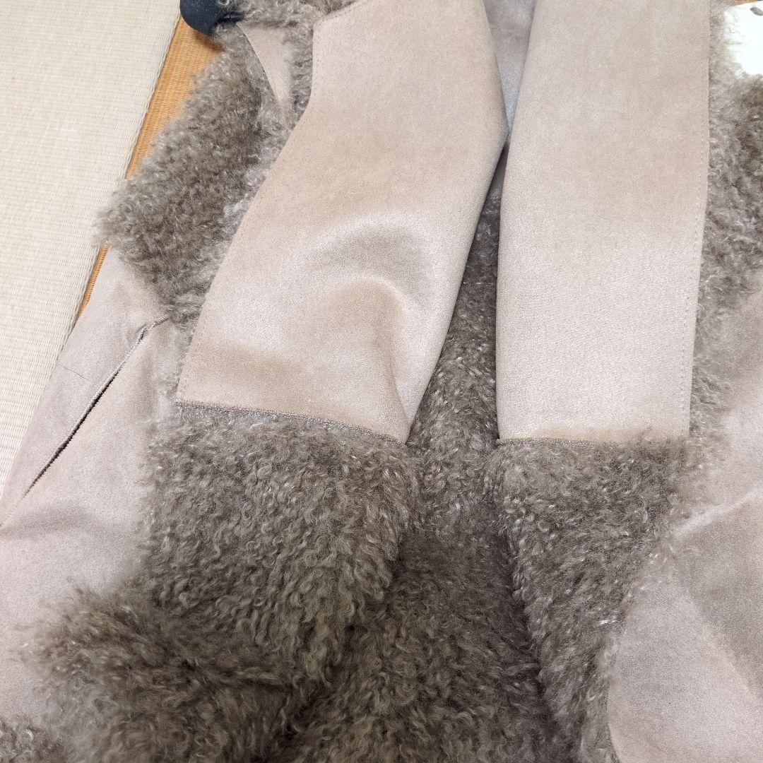 ベージュ ノースリーブベスト フリース