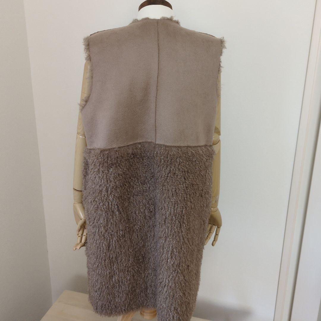 ベージュ ノースリーブベスト フリース