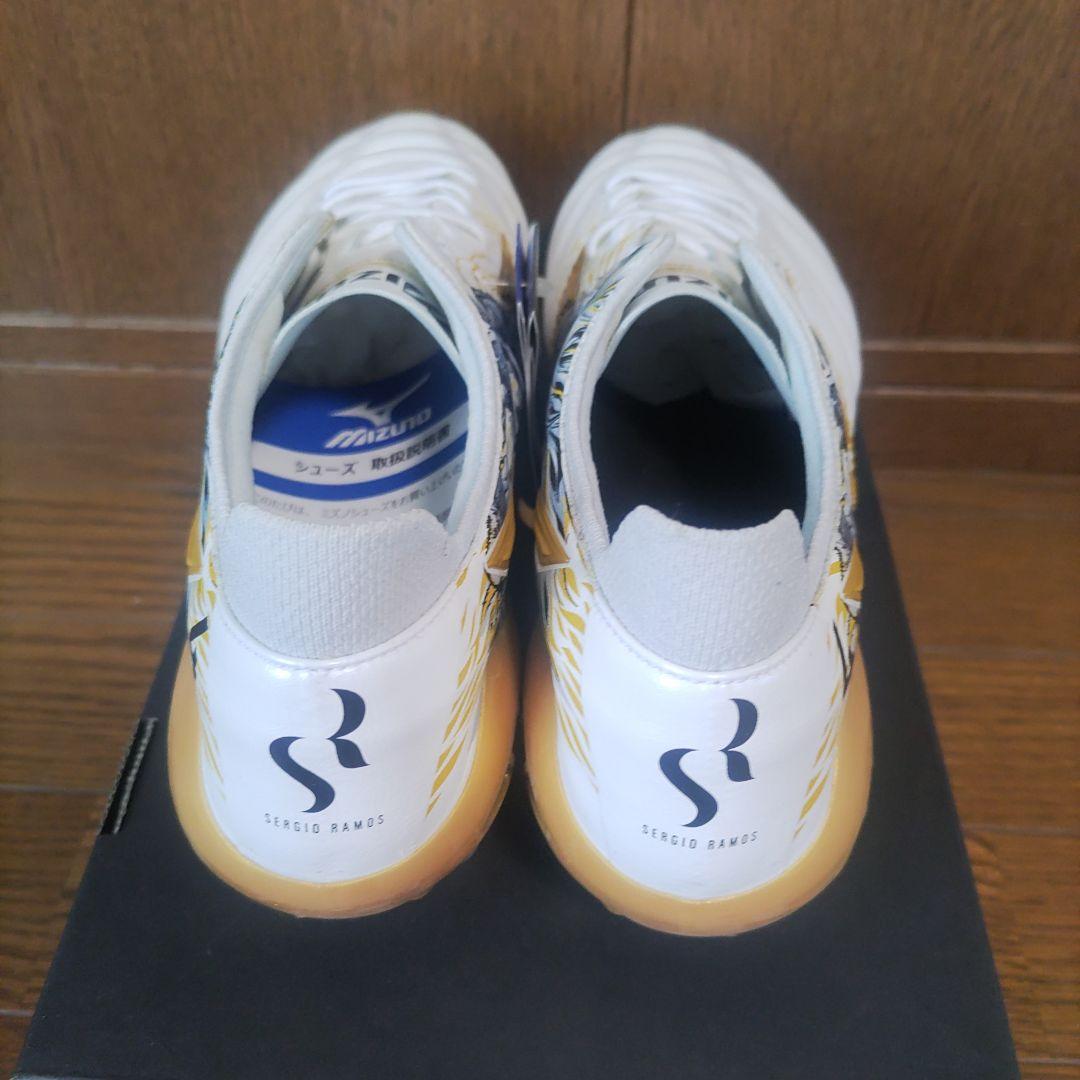 モレリアネオ3　SR4　Japan 26.5cm