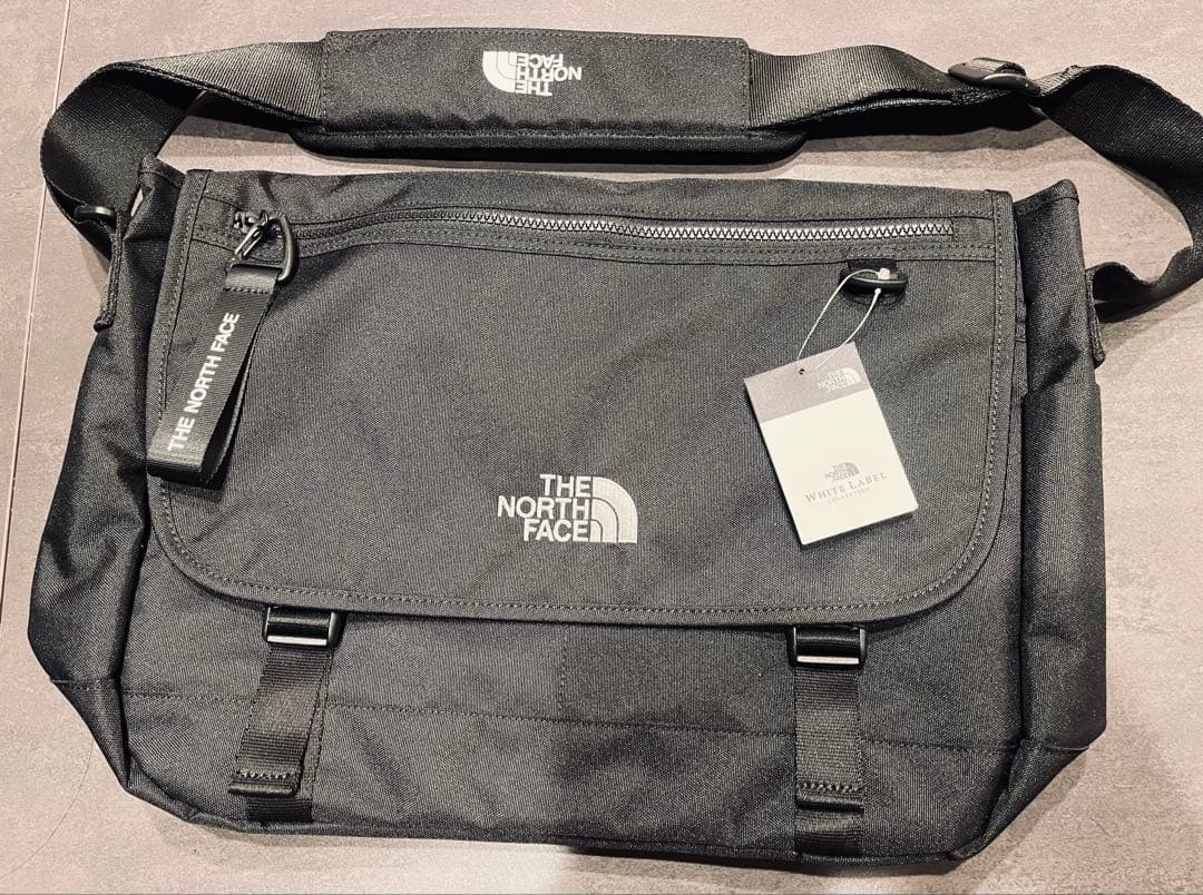 THE NORTH FACE メッセンジャーバッグ ブラック　値下げ！