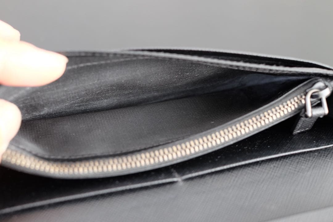 PRADA（プラダ）SAFFIANO L 2MV836