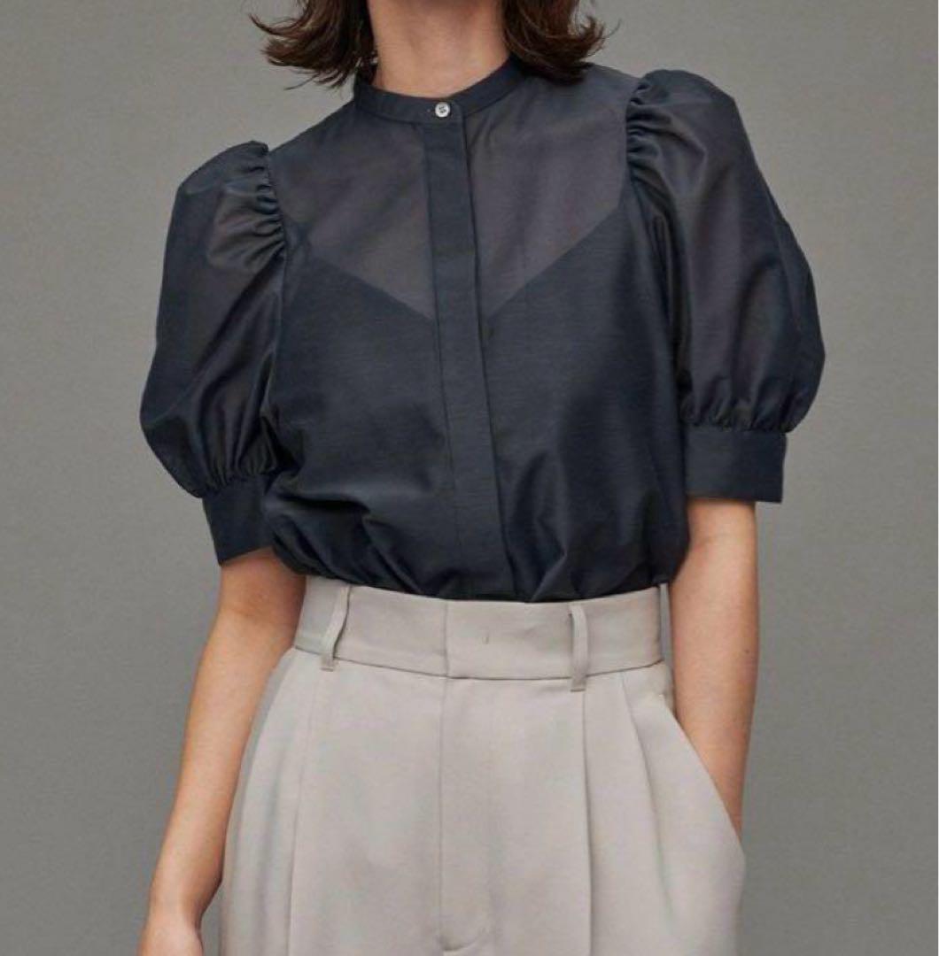【ほぼ新品】uncrave パフスリーブ シアーブラウス ブラック