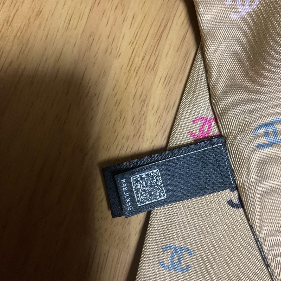 CHANEL シルクスカーフ ハート 星 モチーフ　アイコン　ヘアバンド