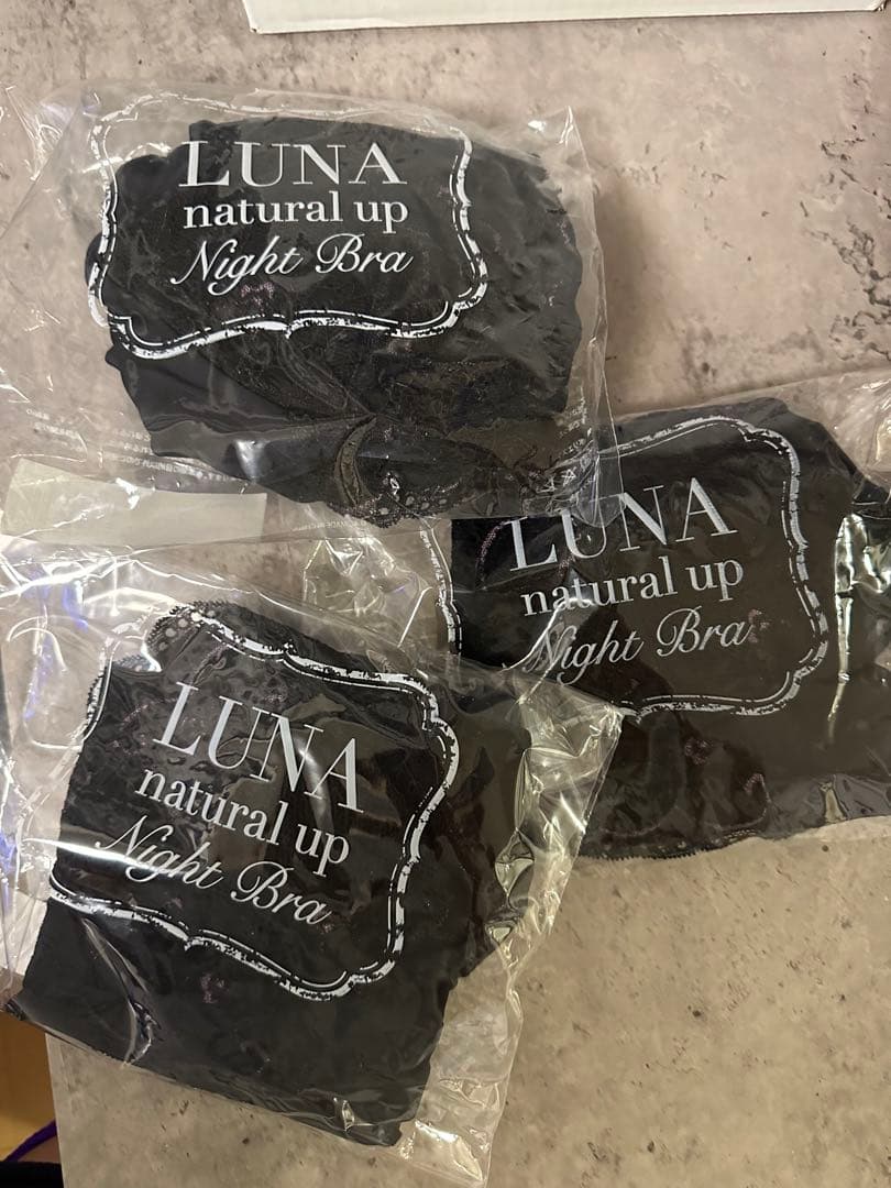 LUNA ナチュラルアップナイトブラ 3個セット
