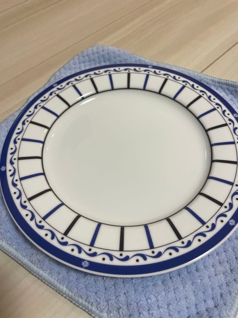 クリスチャン・ディオールの「レイユール」　デザートプレート　5枚