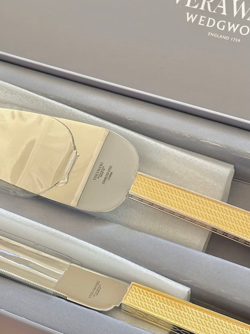 新品 ウェッジウッド ヴェラヴォン ケーキナイフ ケーキサーバー