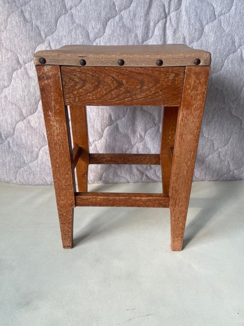 古い 木製 スツール 角椅子 踏み台 古民具 生活骨董 中古品