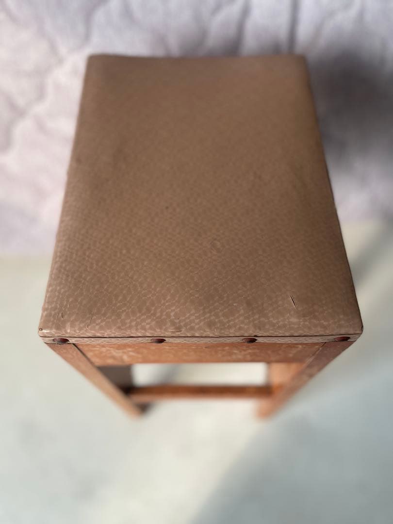 古い 木製 スツール 角椅子 踏み台 古民具 生活骨董 中古品